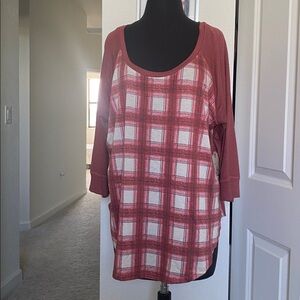 Red Plaid Raglan Sleeve Top NWT